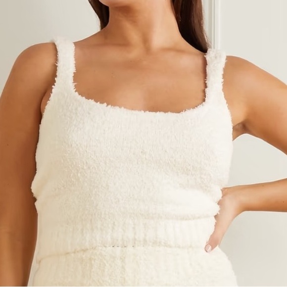 SKIMS Tops - NWOT Skims Cream Cozy Knit Tank Top